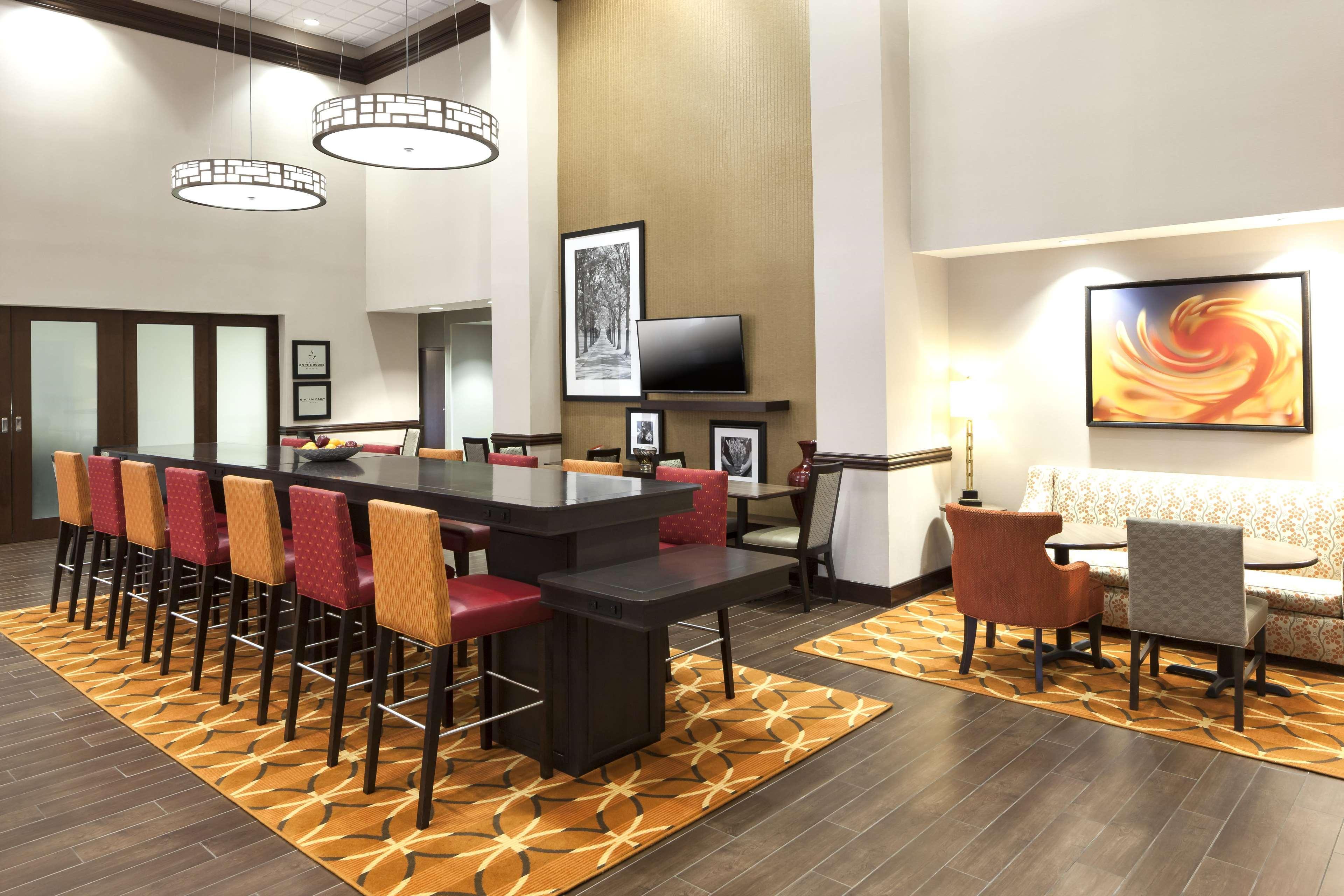 Hampton Inn & Suites Houston I-10 West Park Row, Tx Exterior photo