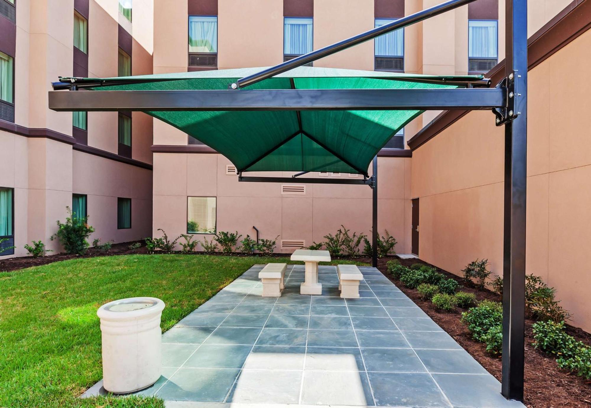 Hampton Inn & Suites Houston I-10 West Park Row, Tx Exterior photo